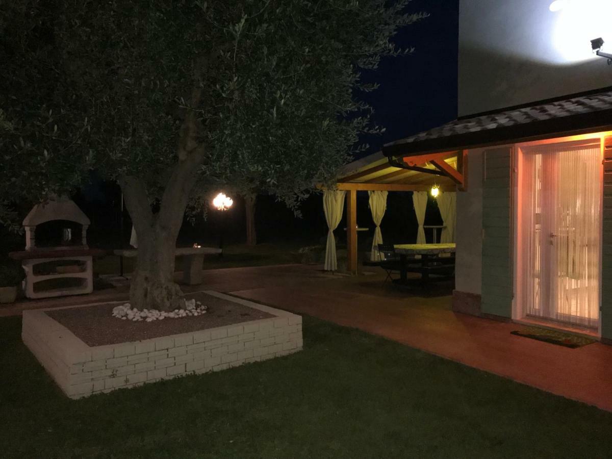 Appartamento "Casa Vacanze Corte Ara Decima" Sona Exterior foto