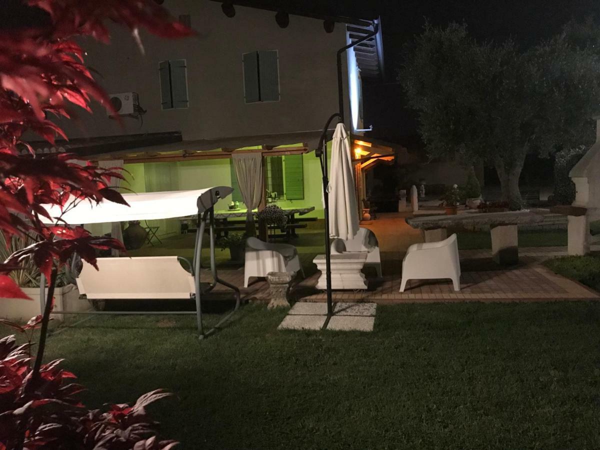 Appartamento "Casa Vacanze Corte Ara Decima" Sona Exterior foto